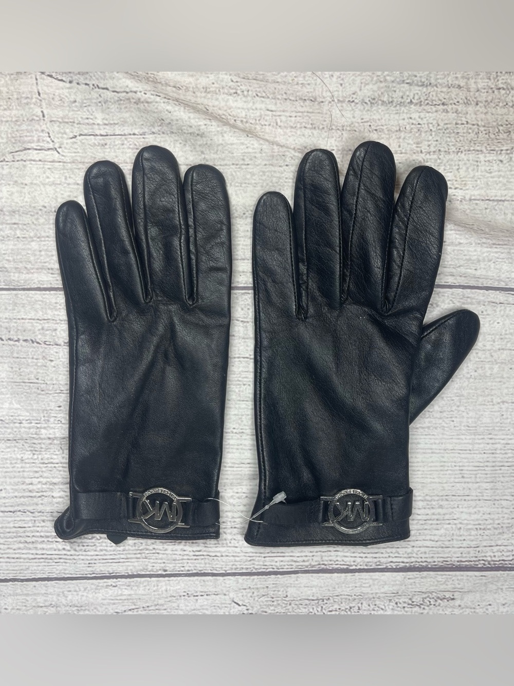 Michael Kors Women’s Medium Black Leather Gloves Buckle Accent Soft Lined Winter